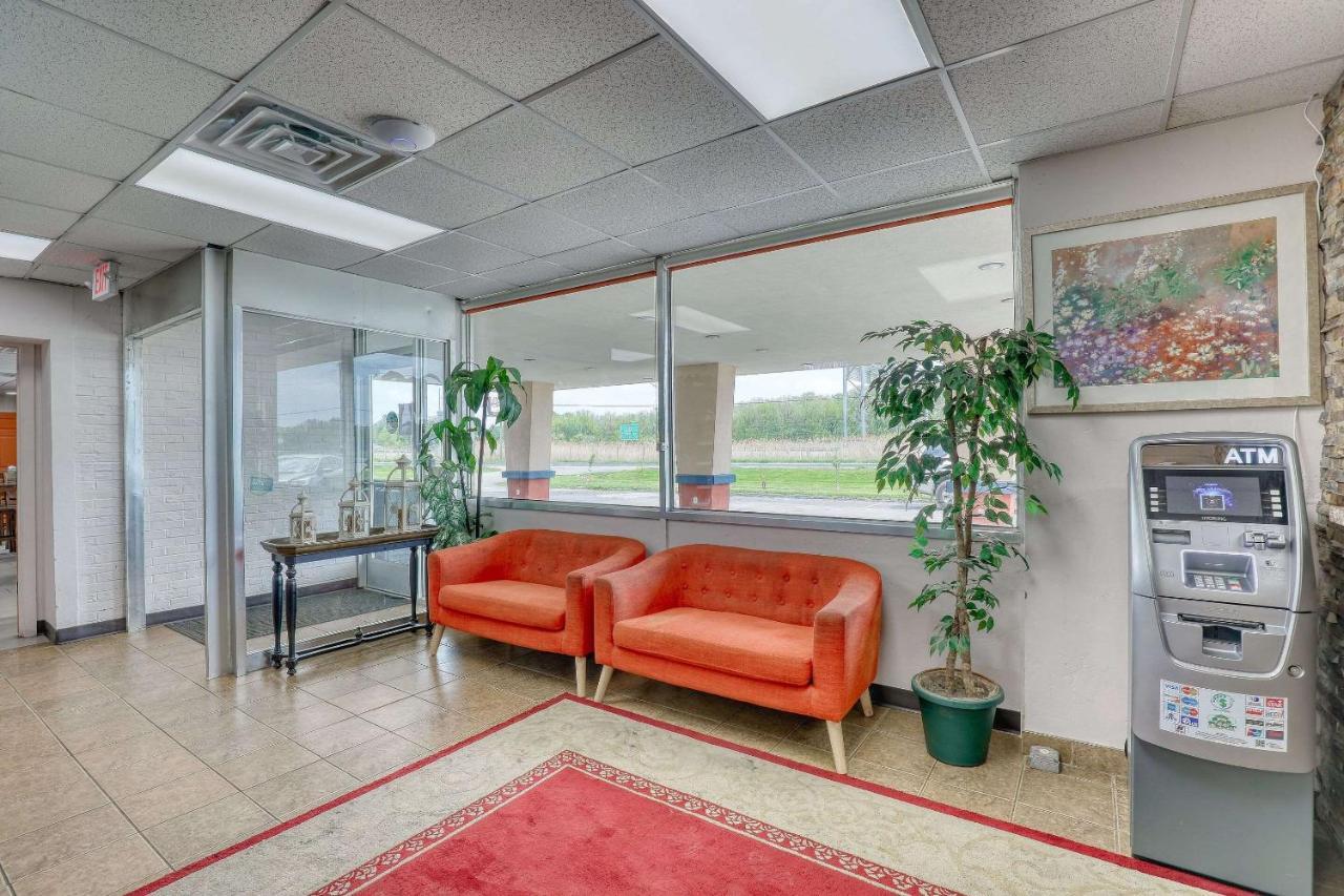 Hotel Suburban Neenah-appleton